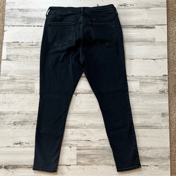 COPY - Mid-Rise Rockstar Super-Skinny Jeans - Picture 5 of 5